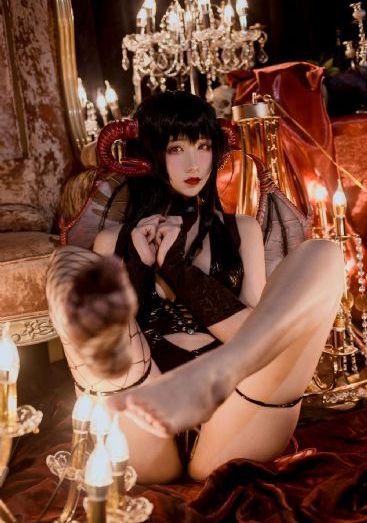 微信女生半裸头像欧美_BD英语免费电视剧