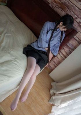 制服诱惑一区两区_BD神马影院手机在线